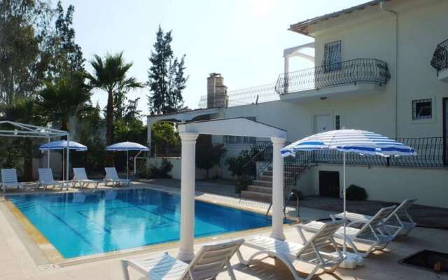Infinity Yaniklar Villa