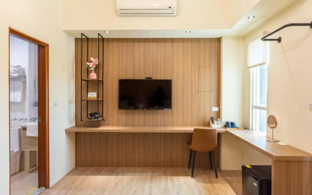 Tie Hua Guo Xiao Homestay