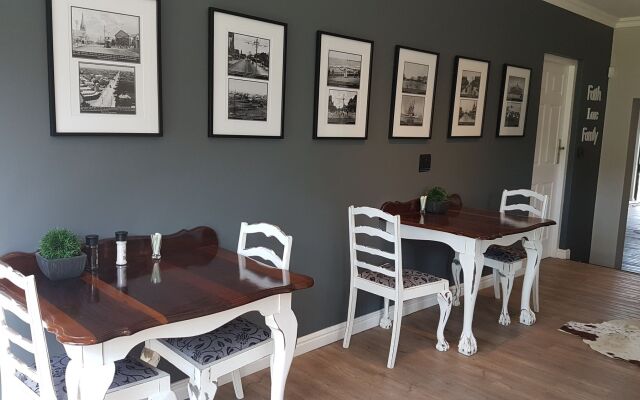 Riverview Guesthouse