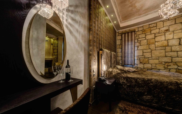Chateau Rond Boutique Hotel & Spa