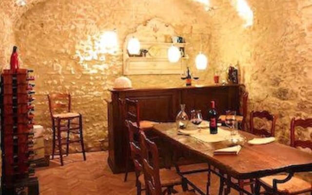 Le Logge di Silvignano Historic House