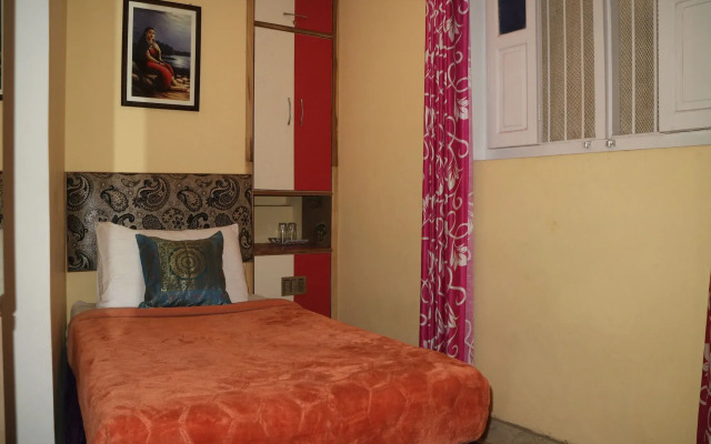 Tara Guest House
