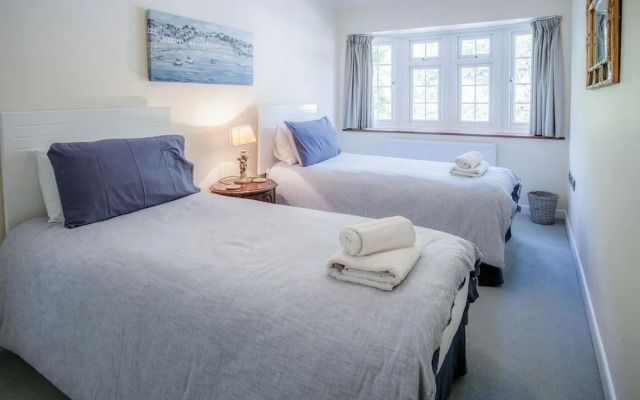 Rainbow Leap - 5 Bed Holiday Home - Saundersfoot
