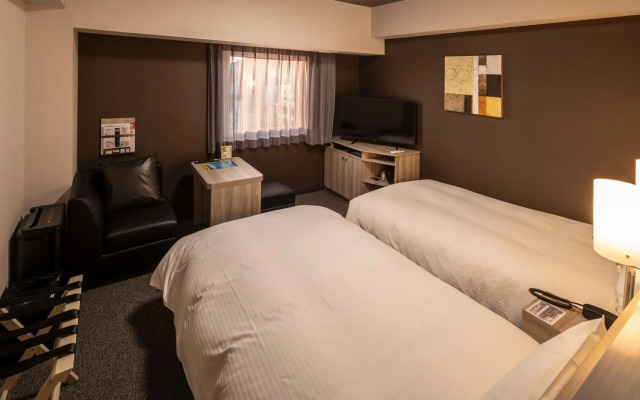 Hotel Route Inn Matsuyama-Katsuyama Dori