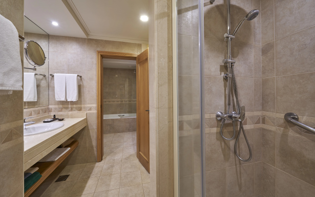 The Residence at Vila Porto Mare