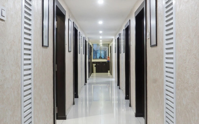 Hotel Singhs Residency by OYO Rooms