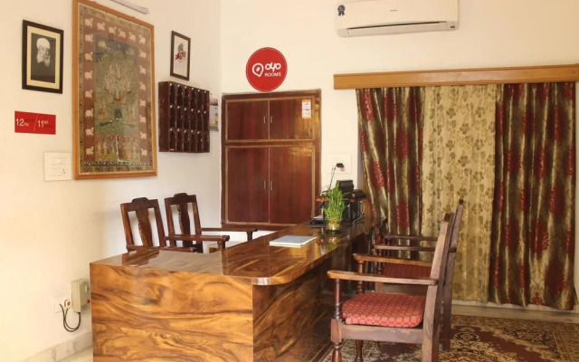 Hotel Mahendra Prakash