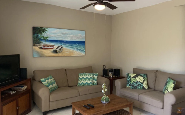 Beach Casa de Canciones Playacar - 2 Br Condo