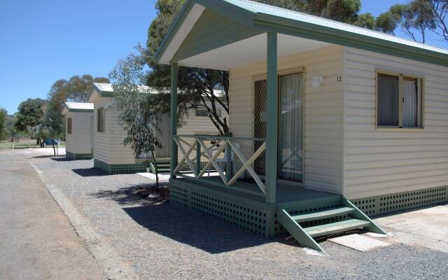 Acclaim Gateway Caravan Park