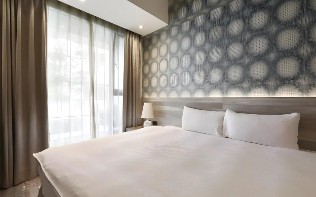 KUN Hotel Feng Chai