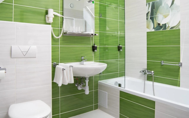Rubin Wellness & Conference Hotel