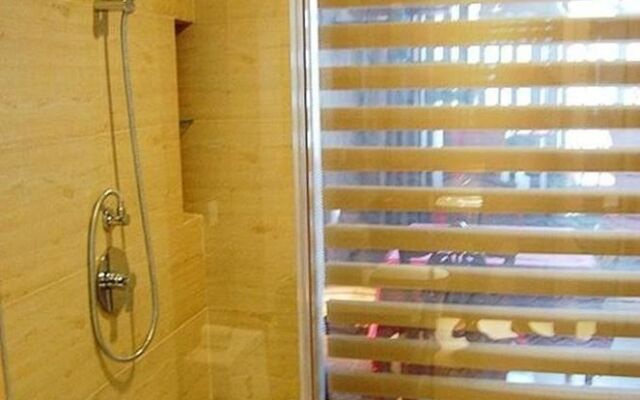 Zhengzhou Auchan International Hotel