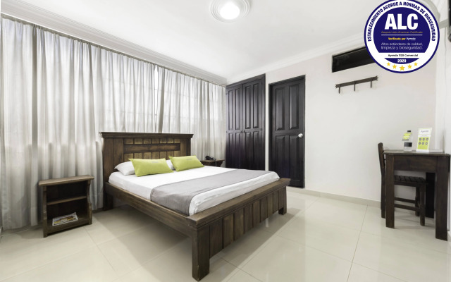 Ayenda 1120 Hotel Comercial