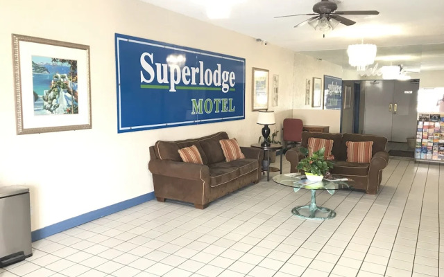 Superlodge Motel