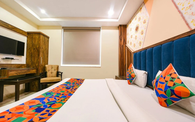 FabHotel Baba Residency
