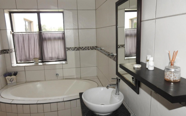 Amani Boutique Hotel