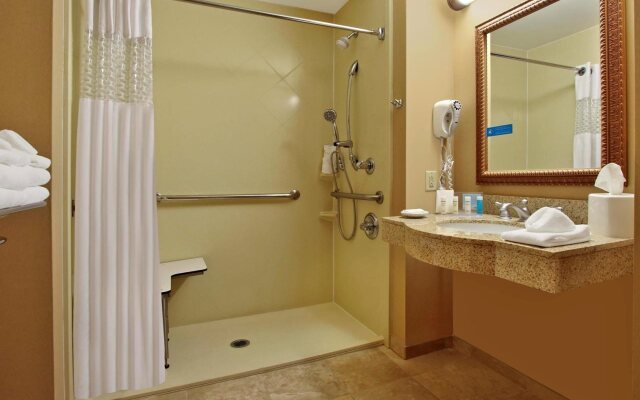 Hampton Inn & Suites Murray