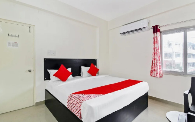 OYO 63021 Hotel Hill 9