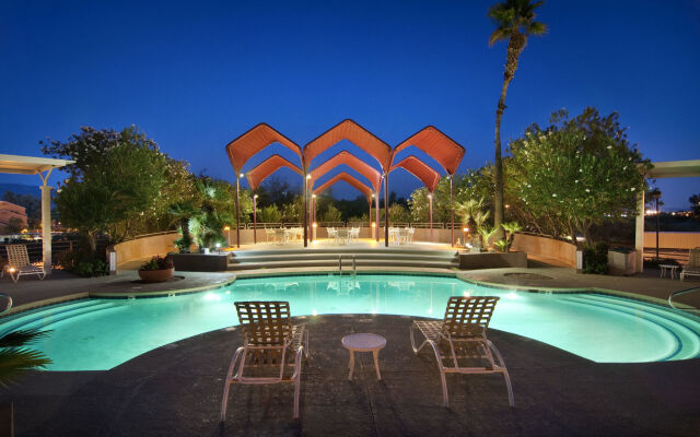 Hilton Tucson East