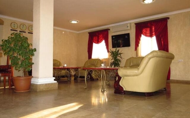 White House Hotel