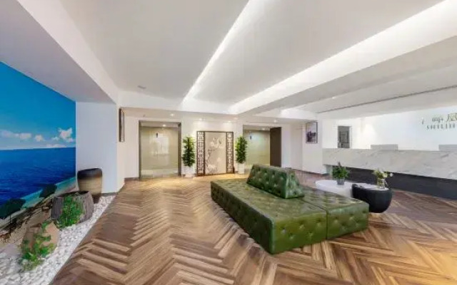 Chongqing Shilihuang Hotel (Shiqiaopu Xingguanghui Store) )