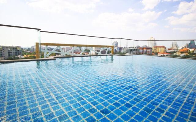 Water Park By Pattaya Sunny Rentals