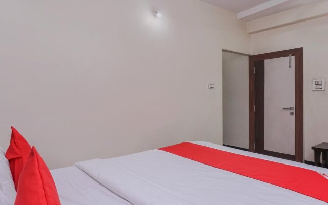 Hotel Rajshree By OYO Rooms