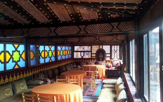 Hotel Les Etoiles Du Toubkal