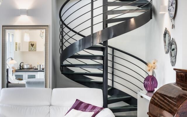 Albantica In Avola With 3 Bedrooms And 3 Bathrooms