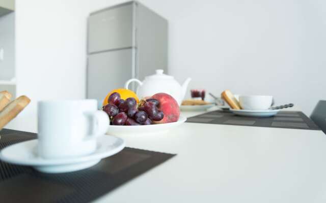 Sirmione Halldis Apartments