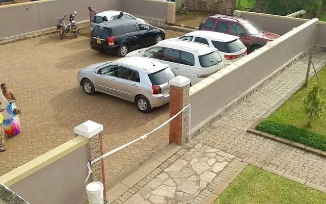 Migingo Suites
