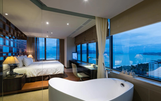 Alana Nha Trang Beach Hotel