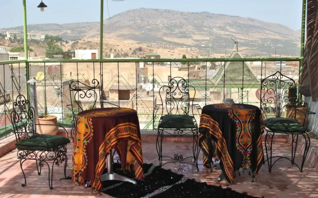 Dar Mounadim