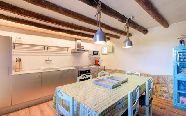 Vibrant Holiday Home in Fraga With Private Pool