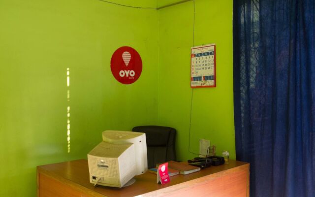 OYO 4108 near Kalinga Hospital