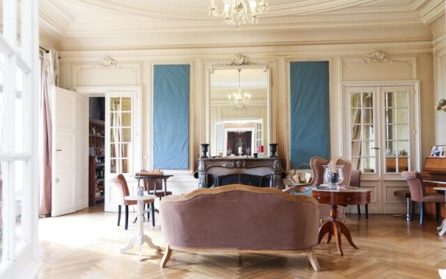 Maison dHôtes Chateau De Chanteloire