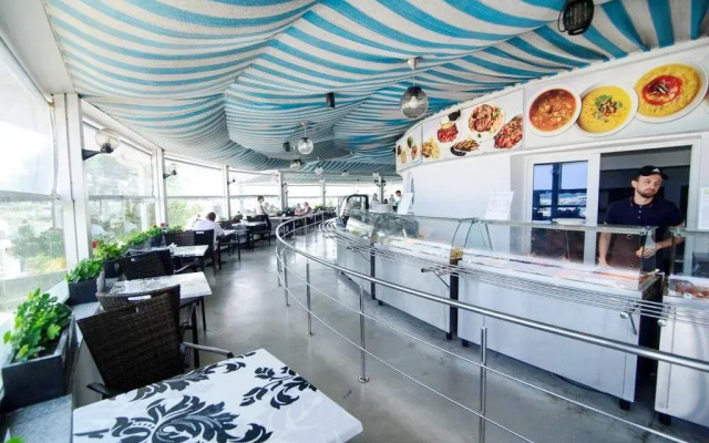 Hotel Belona