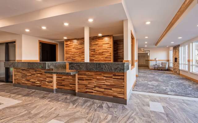 Best Western Plus Silver Saddle Inn