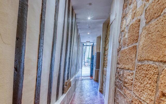 B 1632 - Louvre - Studio Parisien