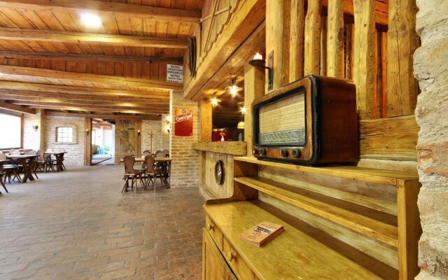 Hotel Stara Skola
