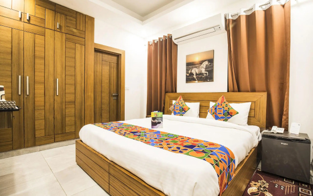 FabHotel NStay 32