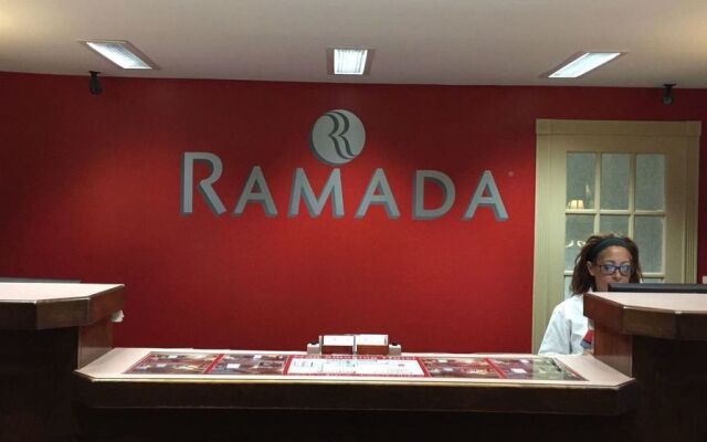 Ramada Lewiston Hotel & Conference Center