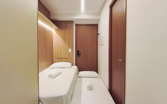 Max Carneiros Suites by CTA