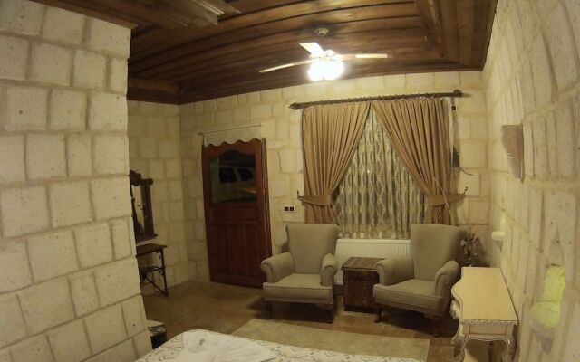 Dora Cave Hotel