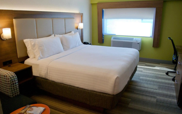 Holiday Inn Express Vancouver Airport Richmond by IHG