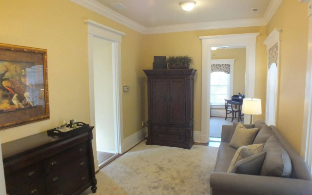 The Pepin Mansion Historic B&B