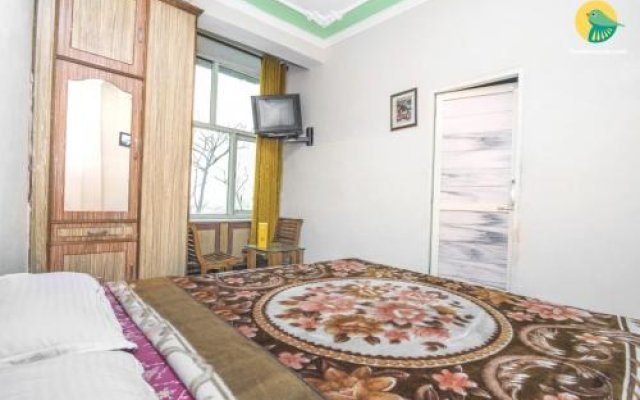 1 BR Guest house in Khara Danda Road, Dharamshala, by GuestHouser (DC85)