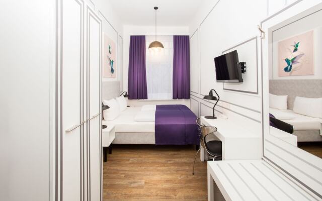 Centro Hotel Boutique 56