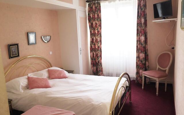 Logis De France Le Rocher Blanc