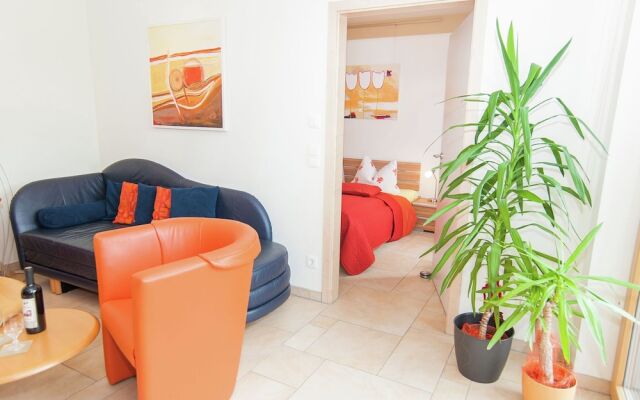 Modern Apartment in Zella-Mehlis with Private lawn